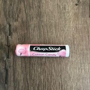 yummy moisturizing cotton candy chapstick